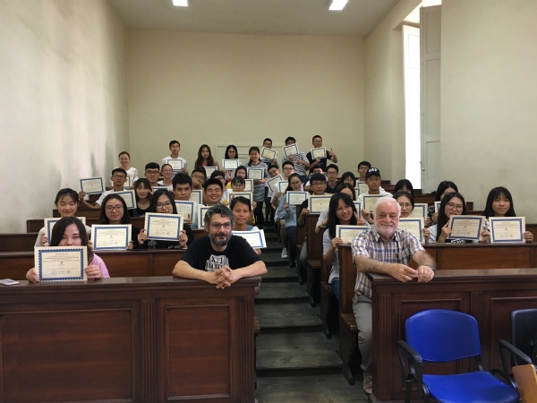 A group photo of our students with Prof De Vivo and Prof Stefano.