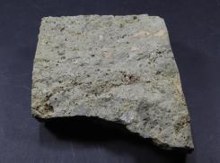 熔结角砾岩-Welded Breccia